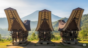 Filosofi di Balik Rumah Adat Tongkonan Toraja