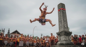 Fahombo: Tradisi Lompat Batu sebagai Gerbang Kedewasaan