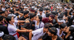 Menyaksikan Kemeriahan Omed-omedan: Festival Ciuman Massal yang Unik di Sesetan, Bali