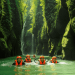 Green Canyon Pangandaran: Body Rafting di Ngarai Hijau yang Eksotis